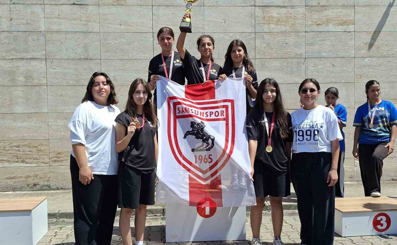 ORDU'DA DÜZENLENEN ANALİG TÜRKİYE BOCCE ŞAMPİYONASI'NDA MÜCADELE EDEN SAMSUNSPOR BOCCE TAKIMI...