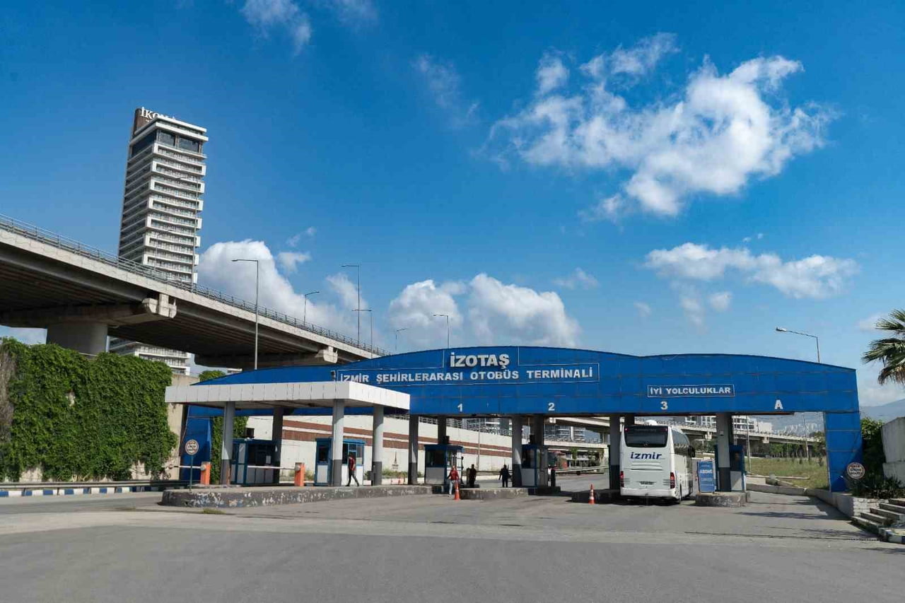 OTOGARIN OTOPARKLARINI İZELMAN, TİCARİ ALANLARINI GRAND PLAZA, ŞEHİR İÇİ VE ŞEHİRLERARASI ULAŞIM...