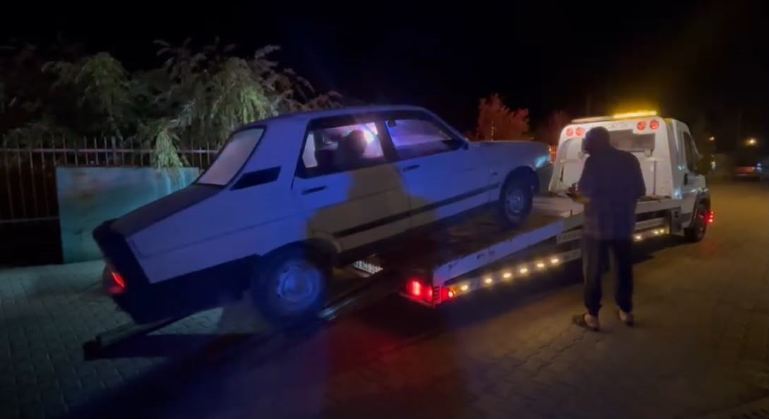 OTOMOBİLİN ÇARPTIĞI YAYA YARALANDI, KAÇAN SÜRÜCÜ GÖZALTINA ALINDI
