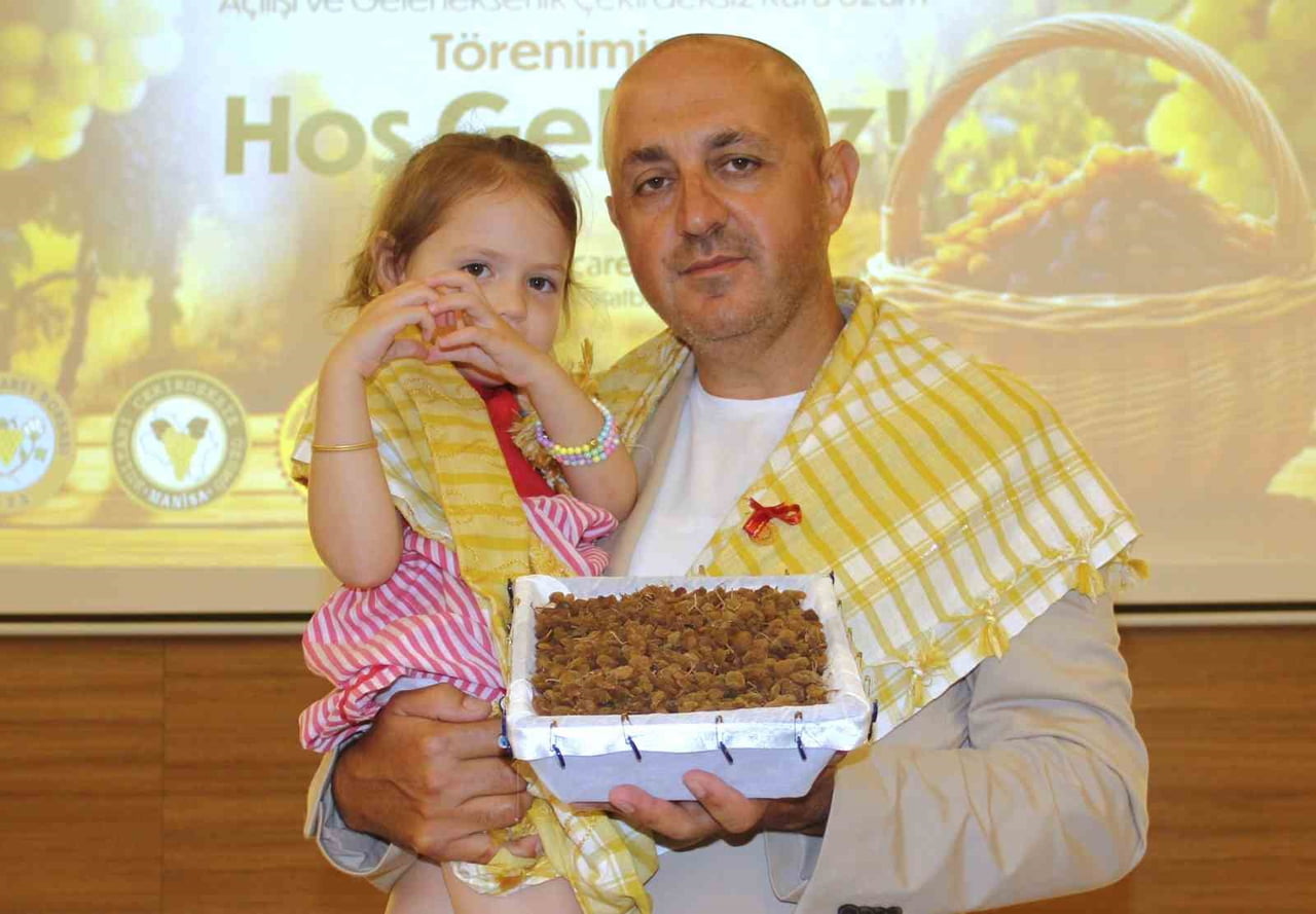 PAKDEMİRLİ'NİN 4 BİN TL'LİK TEKLİFİ ÜZERİNE, SARUHANLI'NIN HACIRAHMANLI MAHALLESİ'NDEN TUNCAY...