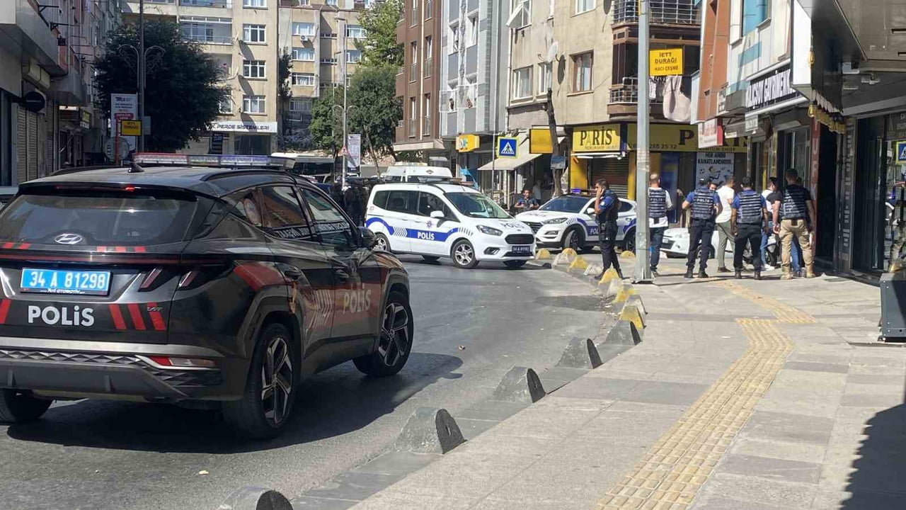 POLİS EKİPLERİ ŞÜPHELİYİ İKNA ETMEK İÇİN UZUN SÜRE ÇALIŞMA YÜRÜTTÜ.