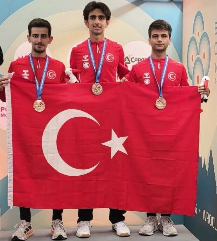POLONYA'DA DÜZENLENEN ATICILIK TÜM DALLAR U23 AVRUPA ŞAMPİYONASI'NDA MÜCADELE EDEN ERZİNCANLI...
