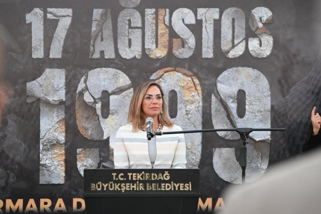 PROGRAMDA KONUŞAN TEKİRDAĞ BÜYÜKŞEHİR BELEDİYE BAŞKANI DR. CANDAN YÜCEER, KONUŞMA YAPTI.