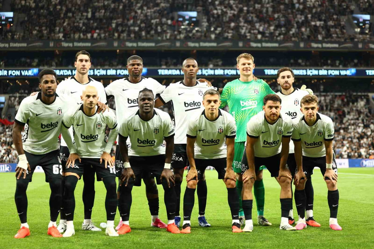 "ALEXANDER NÜBEL, AMİR MURİLLO, TİAGO DJALO, EMMANUEL AGBADOU, RIDVAN YILMAZ, SALİH ÖZCAN, VACLAV...