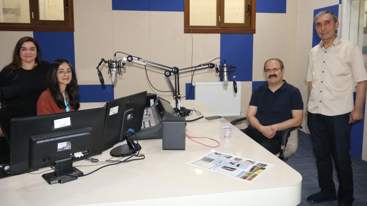 RADYO KAMPÜS'TE TERCİH DÖNEMİNE ÖZEL AKADEMİK BİRİMLERİN TANITIMLARI GERÇEKLEŞTİRİLDİ