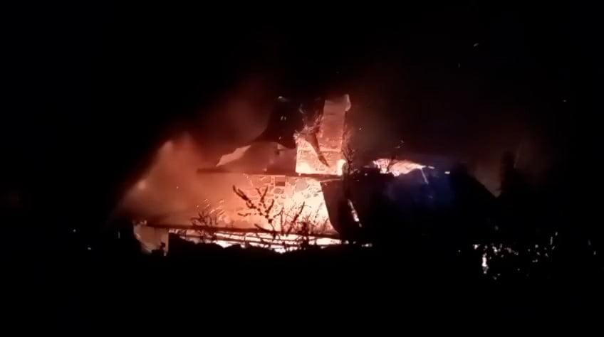 RİZE’DE KIBRIS GAZİSİ HALUK SÖNMEZ’E AİT BİR İŞLETME, GECE SAATLERİNDE ÇIKAN VE NEDENİ HENÜZ...