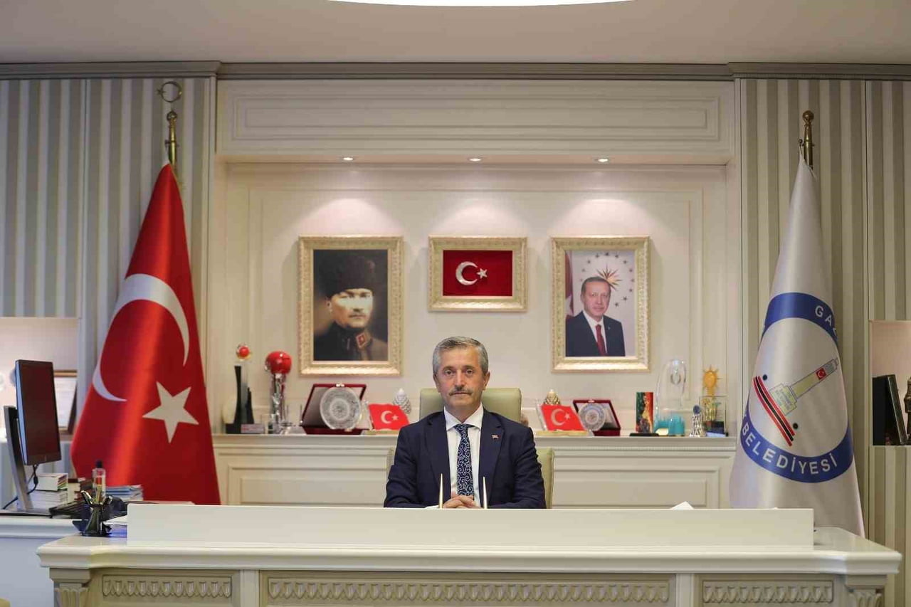 ŞAHİNBEY BELEDİYE BAŞKANI MEHMET TAHMAZOĞLU, YAYIMLADIĞI MESAJLA 30 AĞUSTOS ZAFER BAYRAMI’NI...
