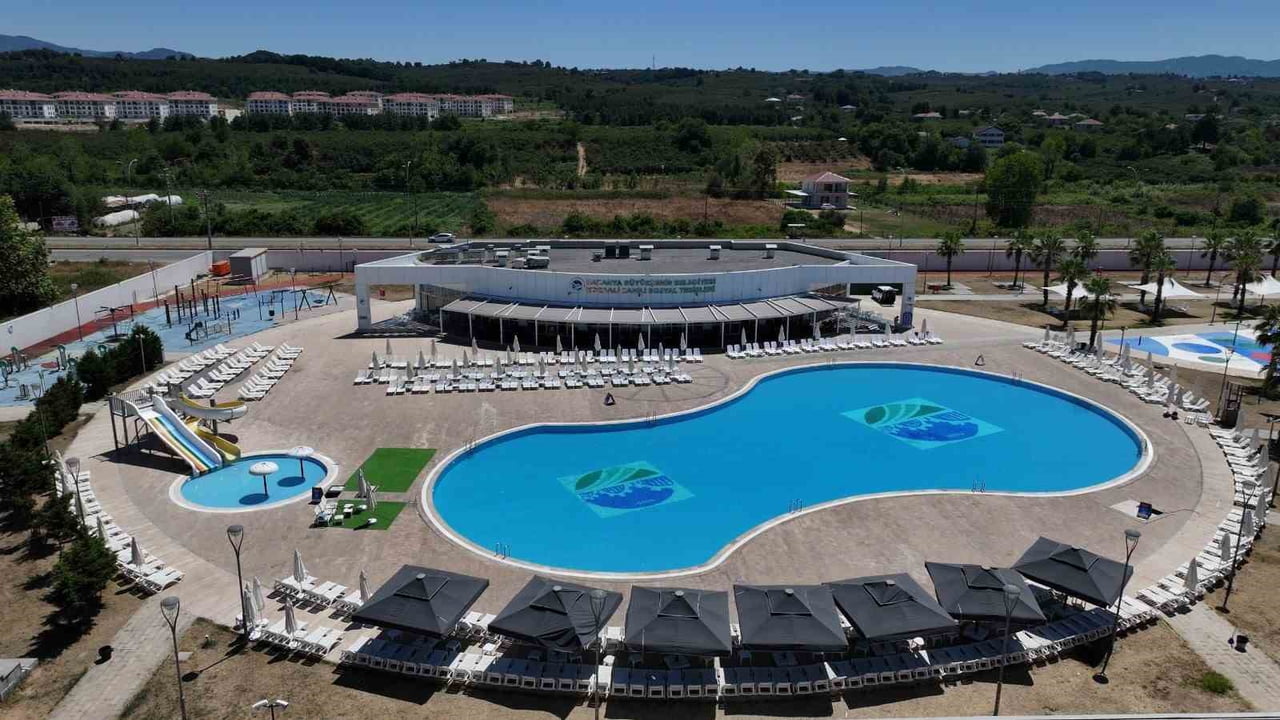 SAKARYA'NIN KOCAALİ İLÇESİNDE HİZMETE SUNULAN KOCAALİ SOSYAL TESİSLERİ VE KADINLAR PLAJI, TEMMUZ...