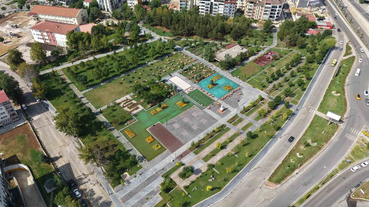 SALDIRININ DÜZENLEDİĞİ VE ŞİMDİ MİLLET BAHÇESİ OLAN YER