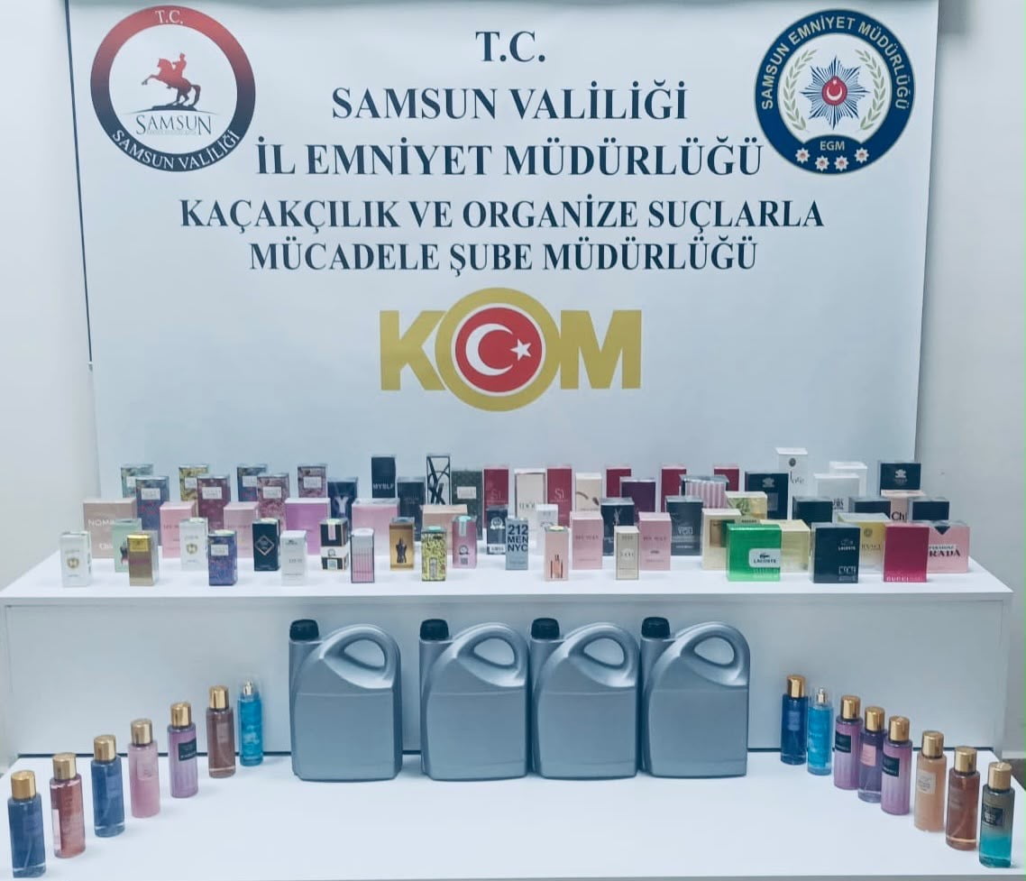 SAMSUN'DA  80 ADET GÜMRÜK KAÇAĞI PARFÜM İLE 20 LİTRE ETİL ALKOL ELE GEÇİRİLDİ.