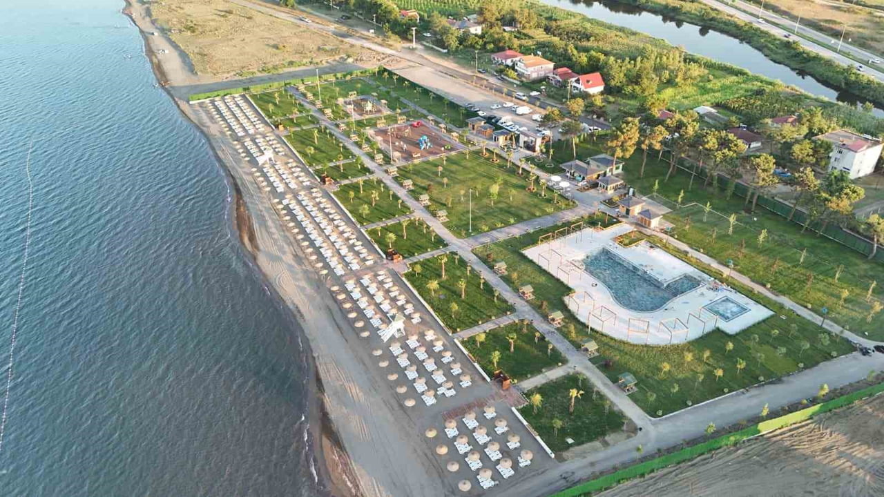 SAMSUN BÜYÜKŞEHİR BELEDİYESİ TARAFINDAN TERME İLÇESİNDE YAPIMI TAMAMLANAN MİLİÇ KADINLAR PLAJI VE...
