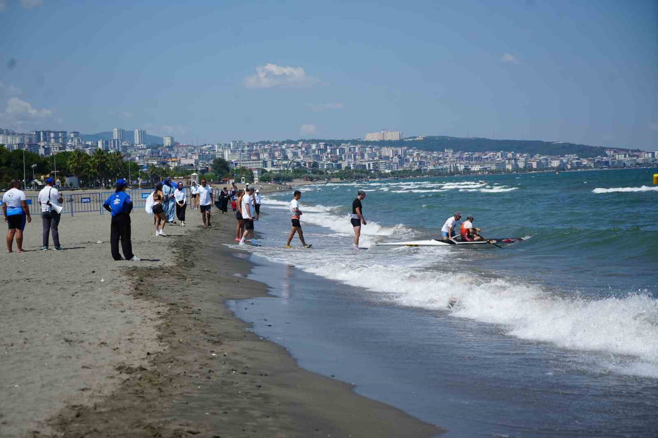 SAMSUN’DA DENİZ KÜREĞİ ENDURANCE (UZUN MESAFE) VE BEACH SPRİNT TÜRKİYE ŞAMPİYONASI BAŞLADI. 11-16...