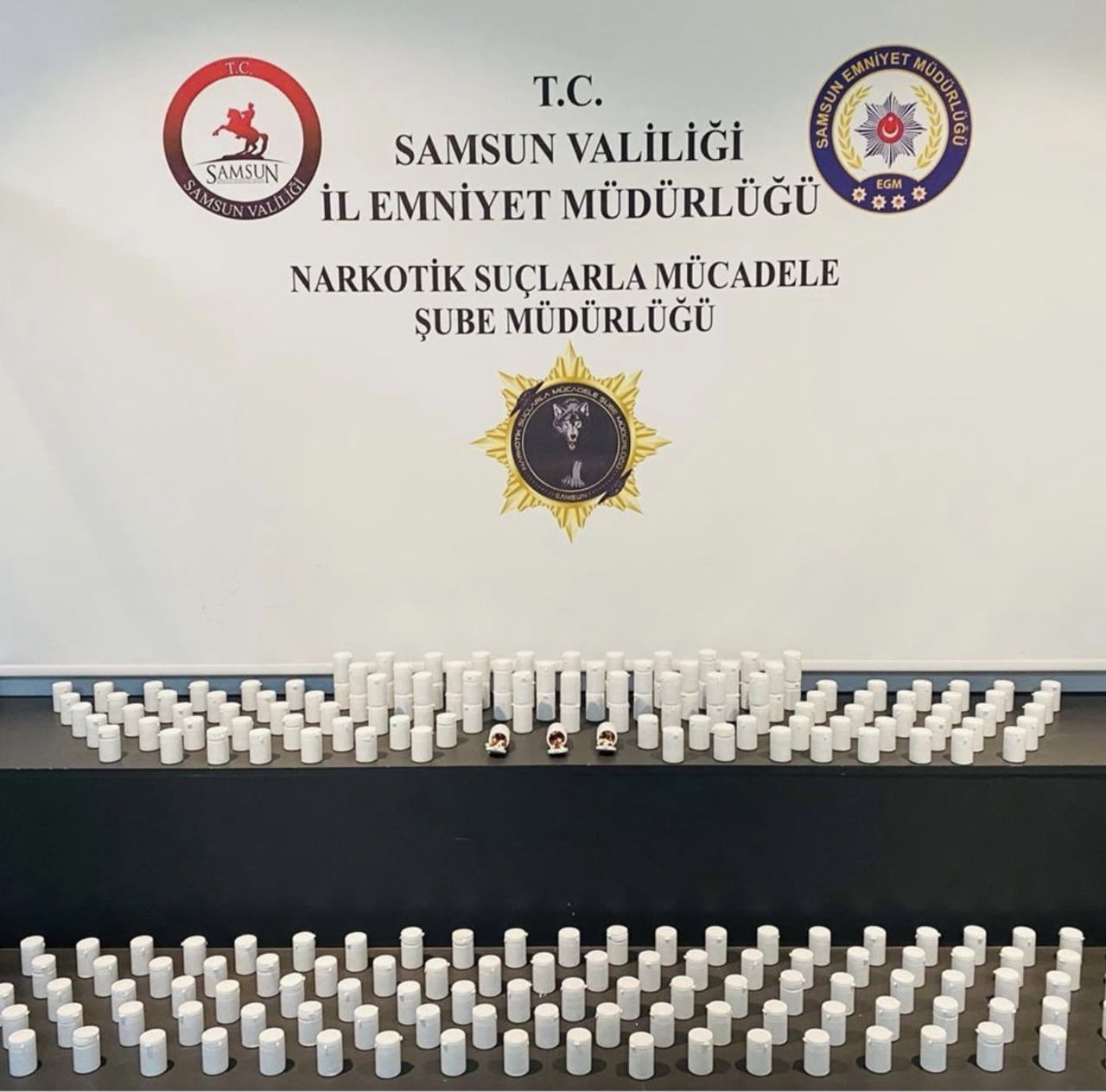 SAMSUN’DA UYUŞTURUCU MADDE TİCARETİ VE KULLANIMININ ÖNLENMESİNE YÖNELİK DÜZENLENEN OPERASYONDA 16...