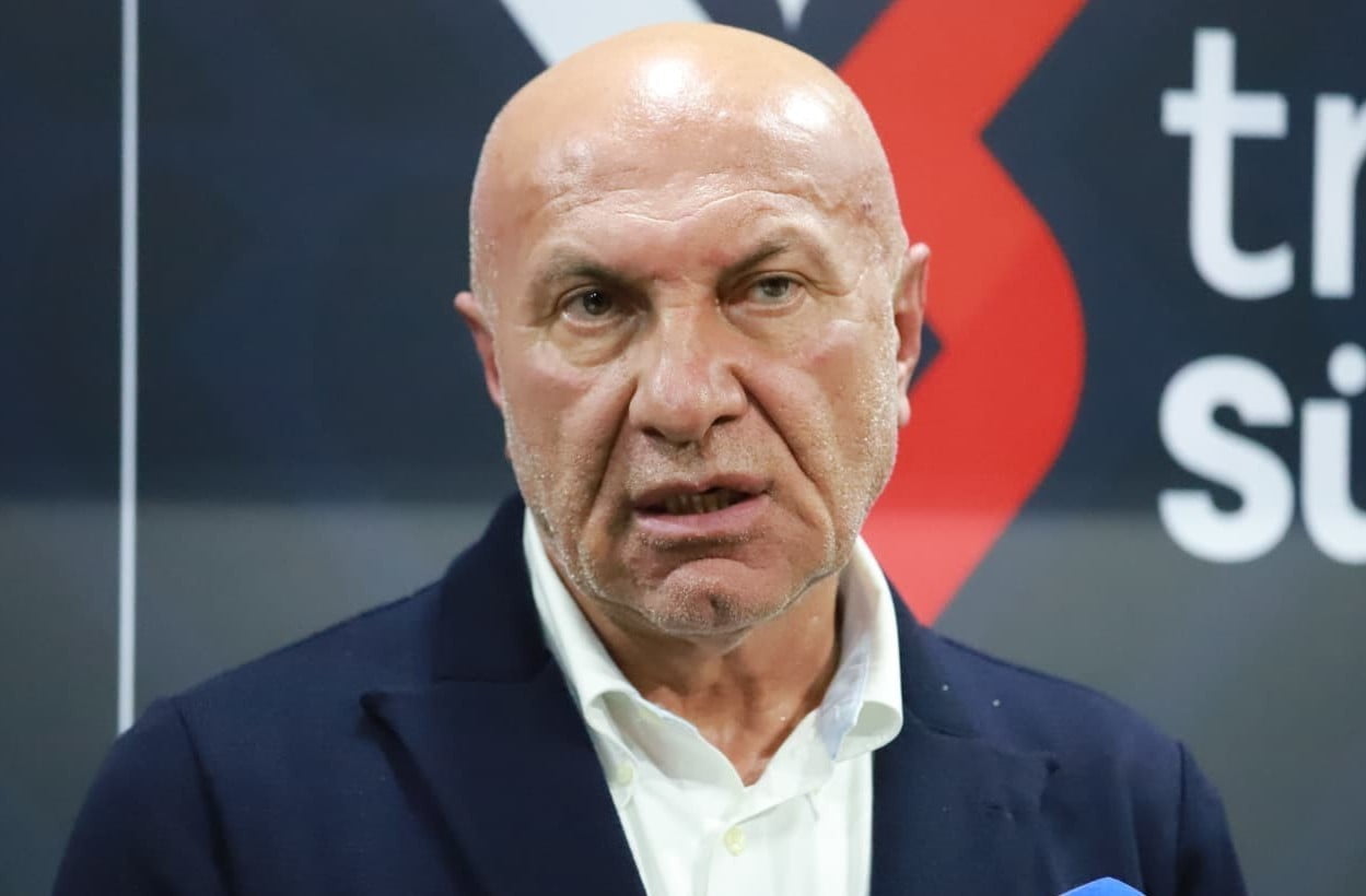 SAMSUNSPOR BAŞKANI YÜKSEL YILDIRIM, HOCANIN FORVET KONUSUNDA TRANSFER İSTEMEMESİNE RAĞMEN BİR...