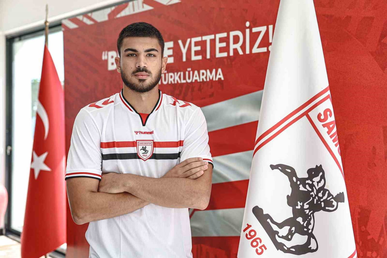 SAMSUNSPOR FUTBOL AKADEMİSİ, 18 YAŞINDAKİ STOPER EMİR IŞIK’I KADROSUNA KATTI.