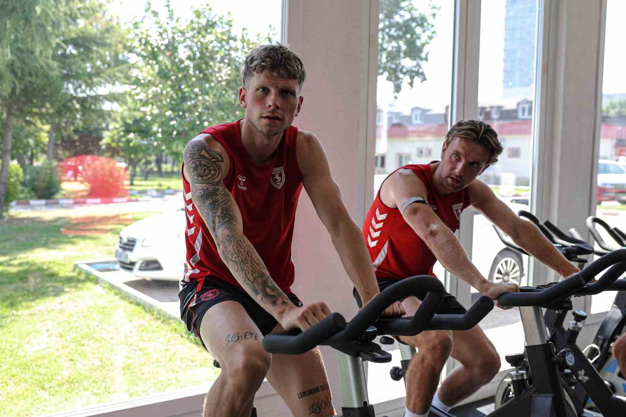 SAMSUNSPOR, TRENDYOL SÜPER LİG ADNAN SÜVARİ SEZONU’NUN 3. HAFTASINDA SAHASINDA FENERBAHÇE A.Ş. İLE...