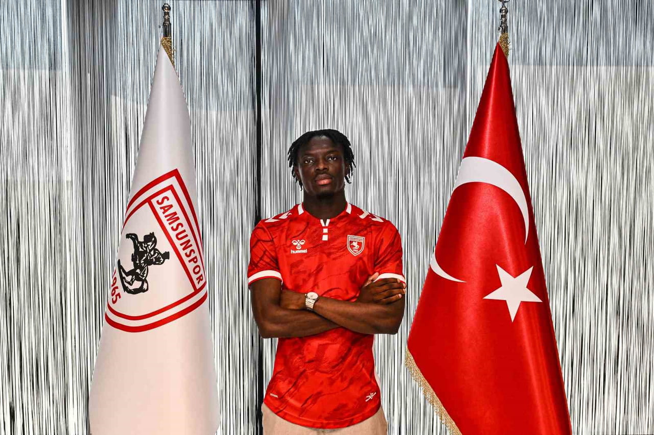 SAMSUNSPOR’UN YENİ TRANSFERİ ANTOİNE SEKONGO, “SAMSUNSPOR’DA OLMAK BENİM İÇİN BÜYÜK BİR GURUR”...