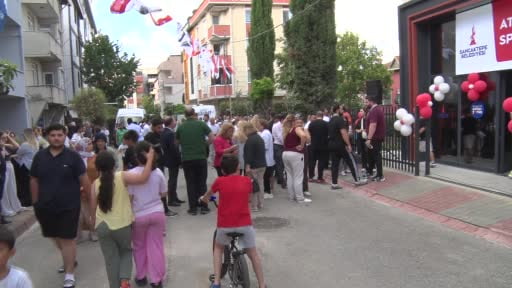 Sancaktepe Belediyesi’nden spora dev yatırım: Atatürk Mahallesi Spor Salonu hizmete açıldı