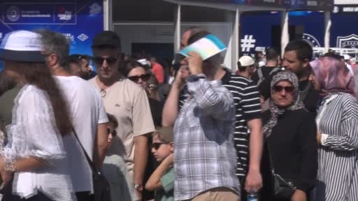 Sıcak havaya rağmen TEKNOFEST dolup taşıyor