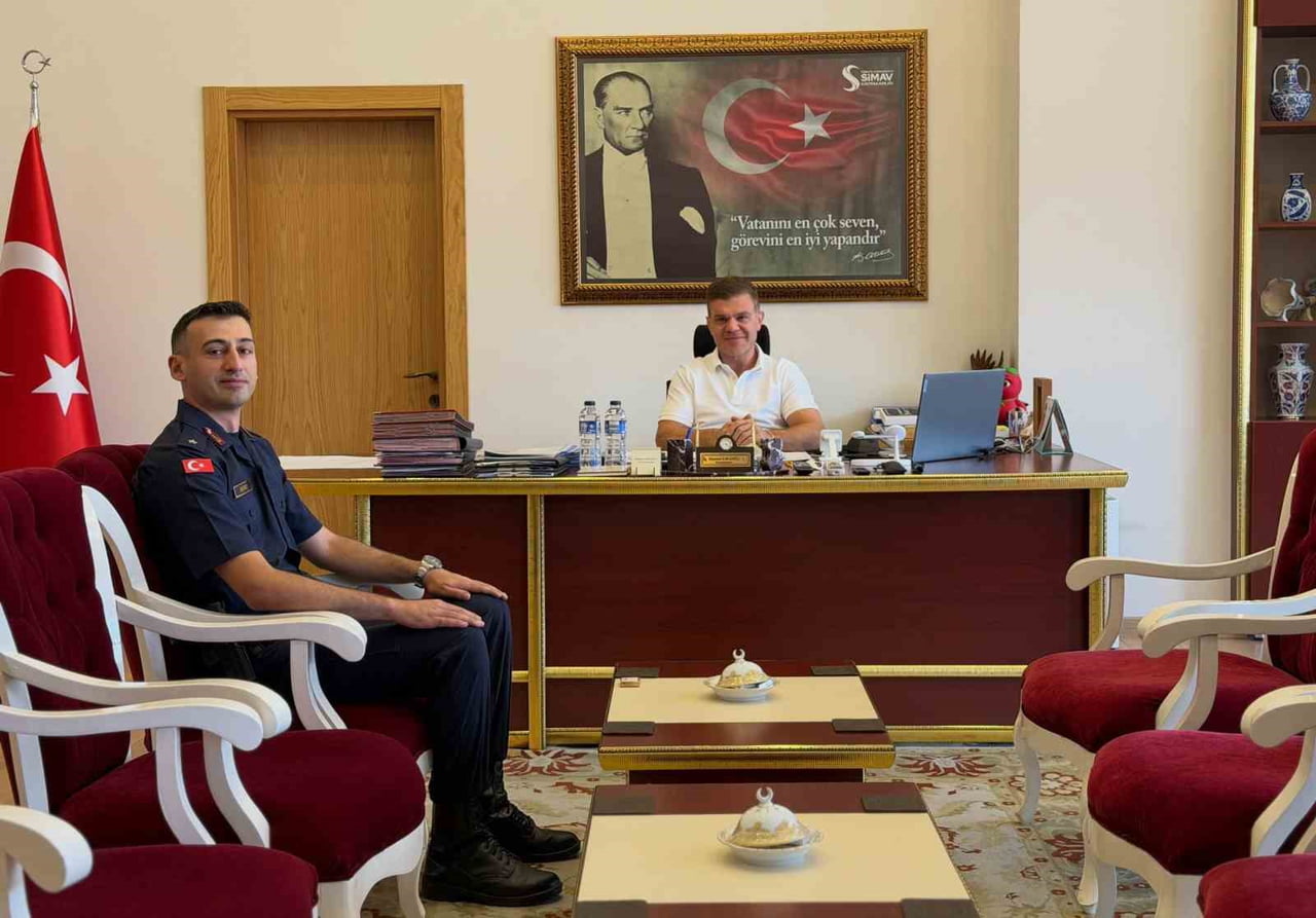SİMAV İLÇE JANDARMA KOMUTANI OLARAK GÖREVİNE BAŞLAYAN JANDARMA TEĞMEN ERDEM AKINCI, SİMAV...