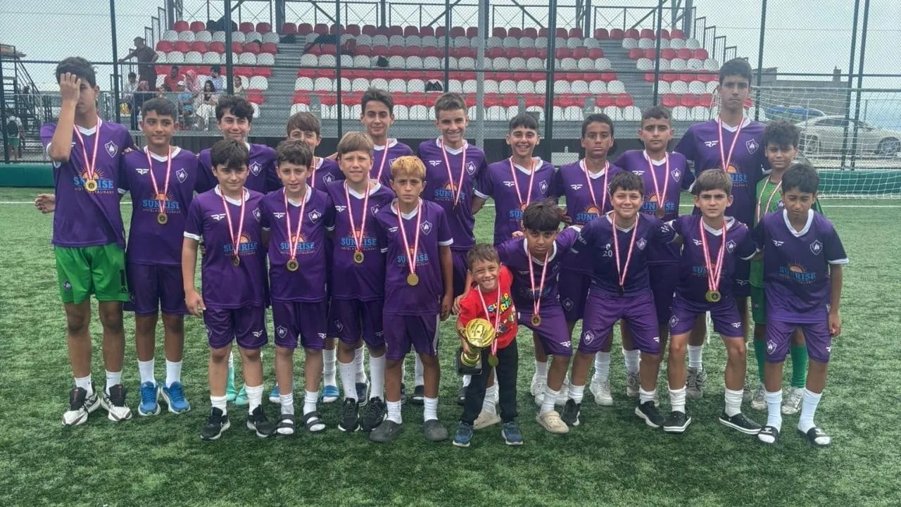 SİNOPSPOR U14 TAKIMI, SİNOP’TA DÜZENLENEN KUZEY CUP TURNUVASINI İKİNCİ SIRADA TAMAMLADI.