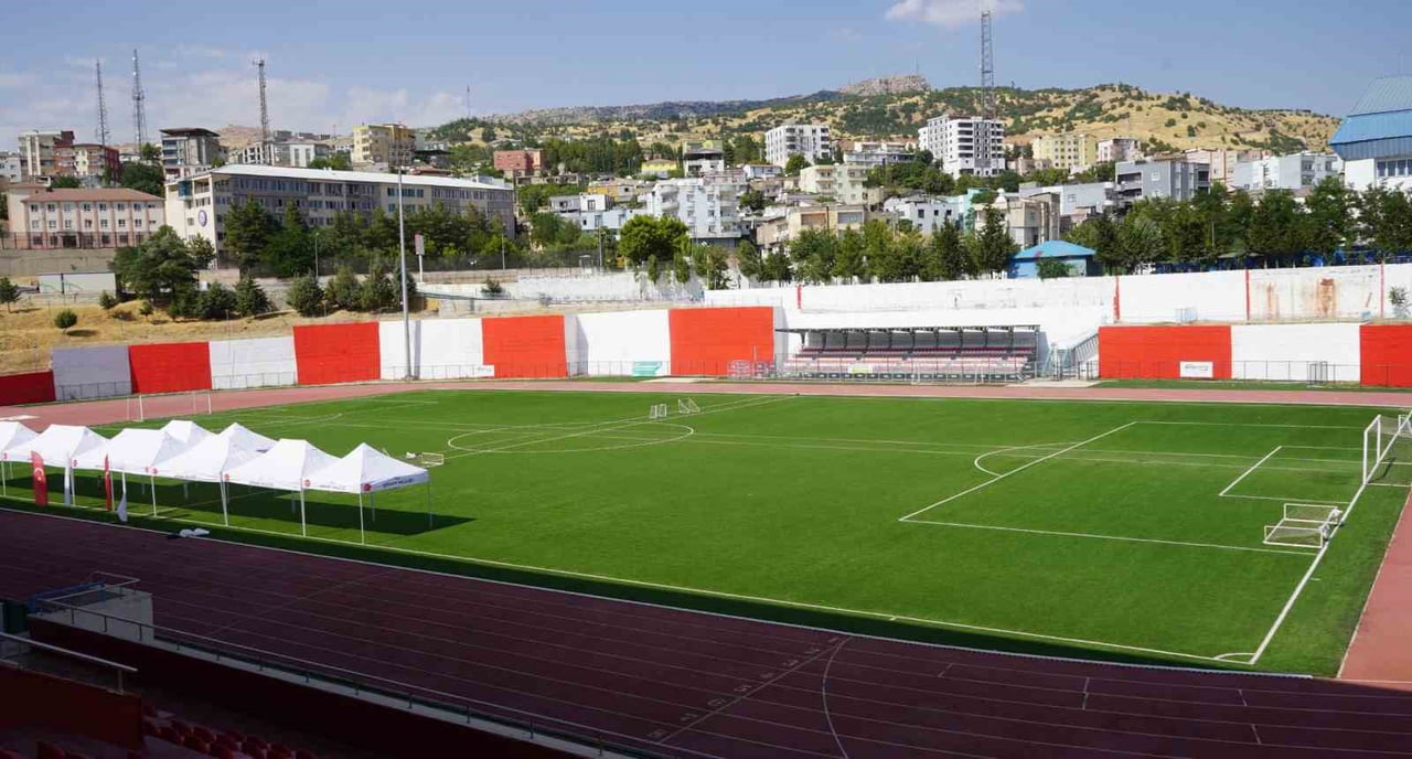 ŞIRNAK ŞEHİR STADI