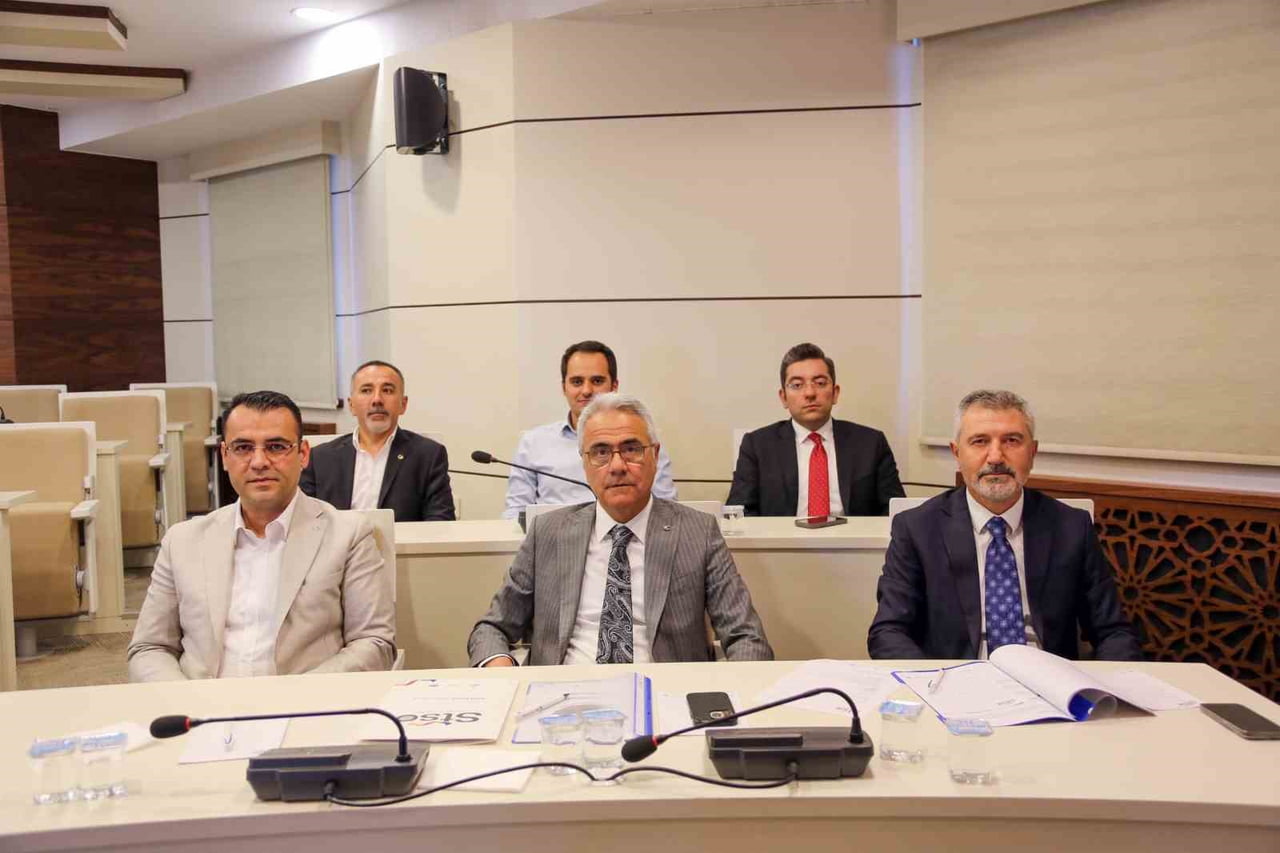 SİVAS TİCARET VE SANAYİ ODASI'NIN AĞUSTOS AYI MECLİS TOPLANTISINDA KENT EKONOMİSİNİ İLGİLENDİREN...