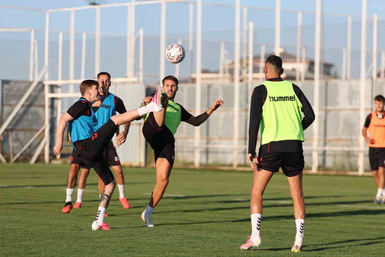 SİVASSPOR, TRENDYOL 1. LİG 2026-2027 SEZONUNUN 2. HAFTASINDA KAYSERİSPOR İLE OYNAYACAĞI...