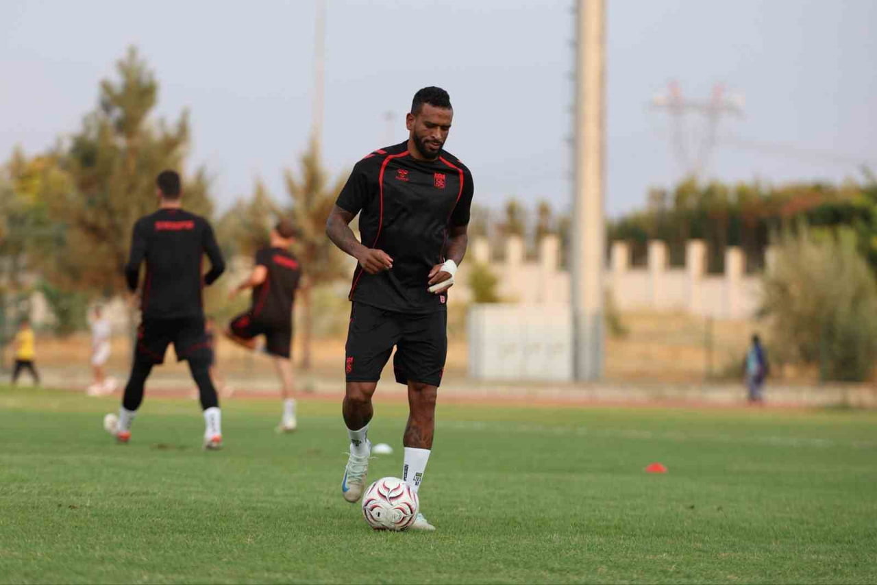 SİVASSPOR, TRENDYOL 1. LİG 2026-2027 SEZONUNUN 4. HAFTASINDA DEPLASMANDA BATMAN PETROLSPOR İLE...