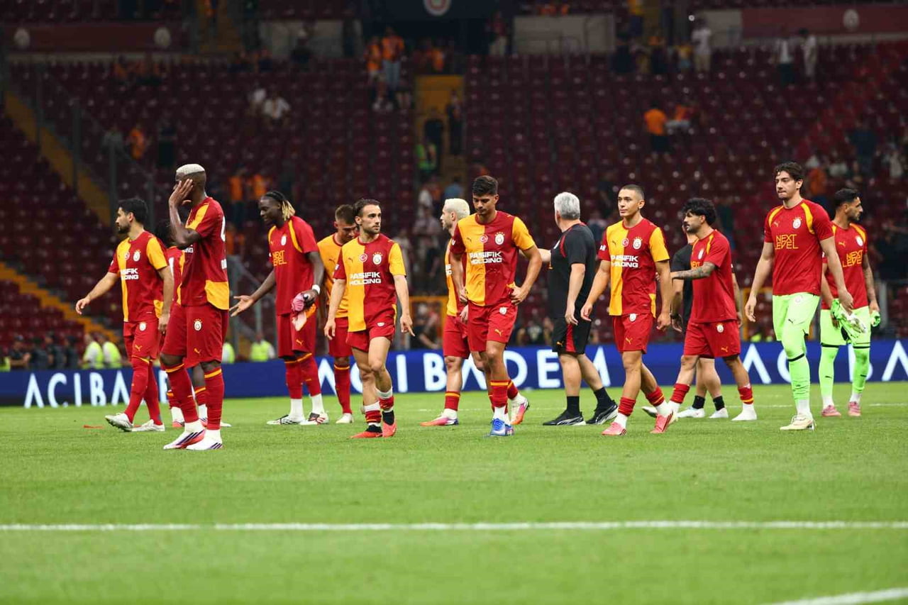 SON ŞAMPİYON GALATASARAY, TREDNYOL SÜPER LİG'DE YENİ SEZONUN İLK MAÇINDA YARIN LİGİN YENİ...
