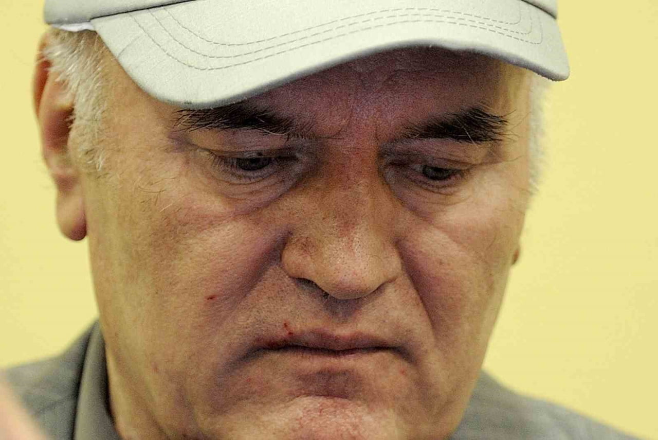 SREBRENİTSA SOYKIRIMINDAN SUÇLU BULUNAN BOSNALI SIRP ESKİ GENERAL RATKO MLADİÇ, HOLLANDA’NIN LAHEY...