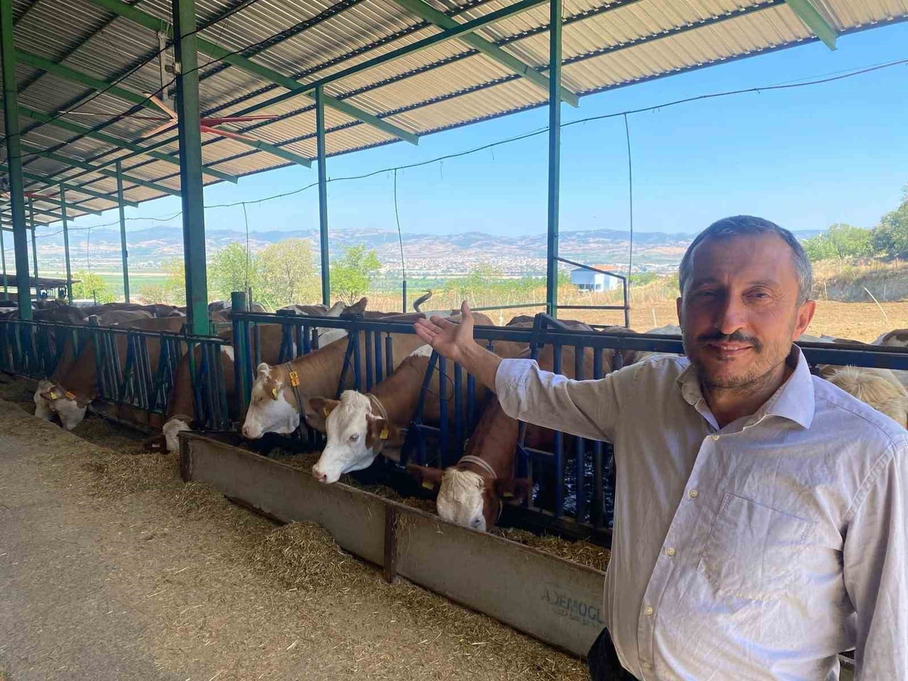 SÜT ÜRETİCİSİ AHMET İÇÖZ