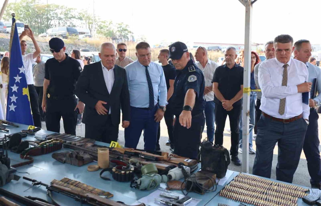 SVEÇLA, KOSOVA’NIN SAVAŞ MAĞDURLARI İÇİN ADALET ARAMAKTAN VAZGEÇMEYECEĞİNİ VURGULADI.
