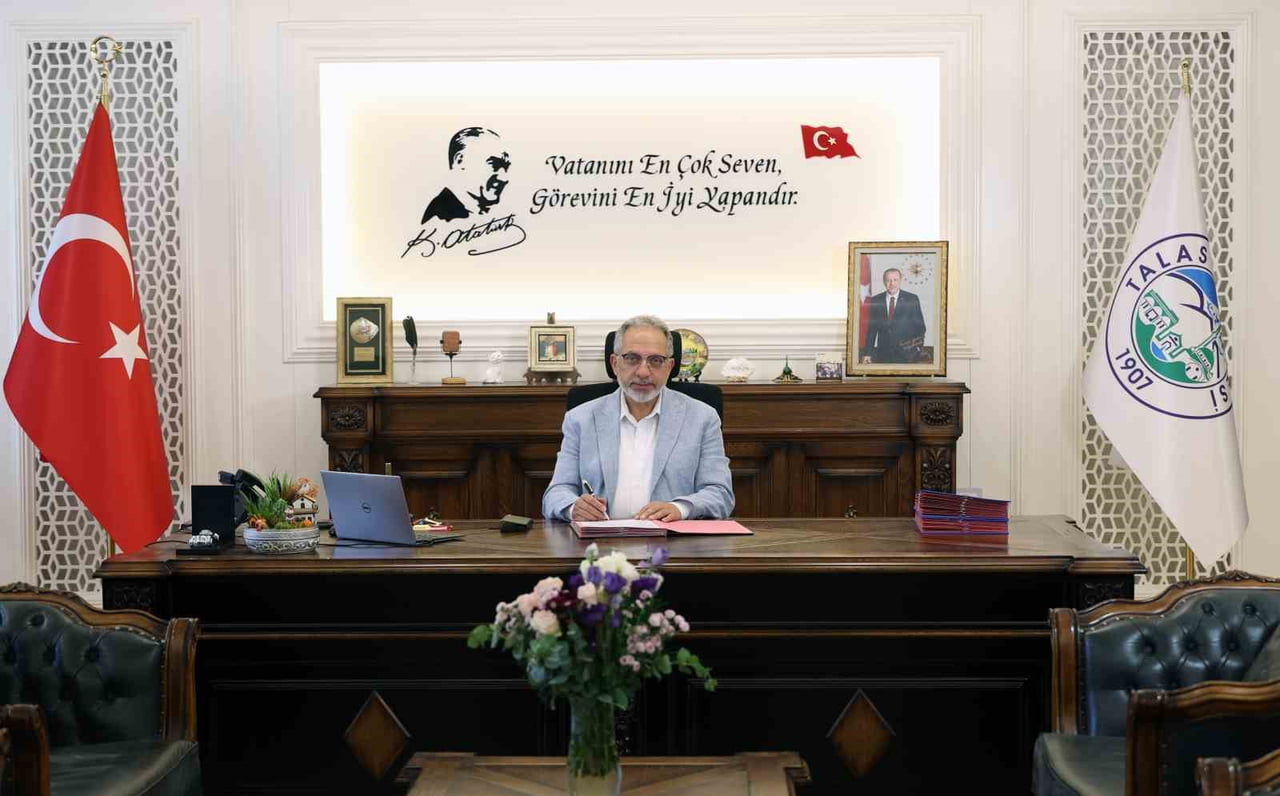 TALAS BELEDİYE BAŞKANI MUSTAFA YALÇIN; 30 AĞUSTOS ZAFER BAYRAMI DOLAYISIYLA YAYIMLADIĞI MESAJINDA...