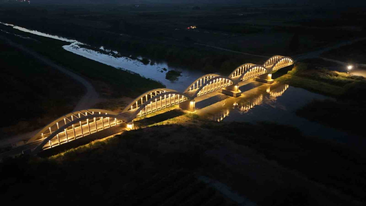 TARİHİ GEDİZ KÖPRÜSÜ