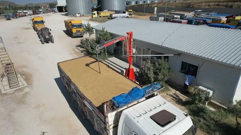 TARIM VE ORMAN BAKANI İBRAHİM YUMAKLI, ÜLKE GENELİNDE SÜRDÜRÜLEN HUBUBAT ALIMLARI KAPSAMINDA...