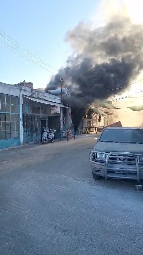 TEKİRDAĞ’IN SÜLEYMANPAŞA İLÇESİNDE BULUNAN ESKİ SANAYİ SİTESİ’NDEKİ KAPALI DURUMDAKİ CİLA BOYA...