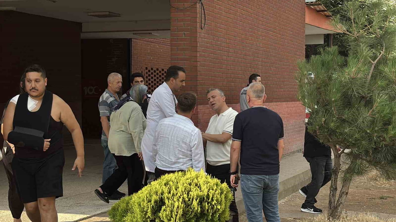 TEM OTOYOLU’NUN BOLU GEÇİŞİNDE İÇERİSİNDE AK PARTİ GRUP BAŞKANVEKİLİ VE ANKARA MİLLETVEKİLİ LEYLA...