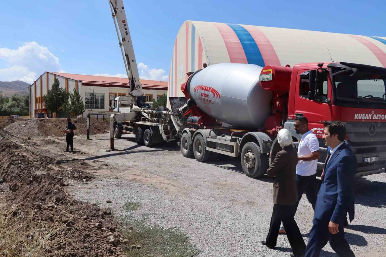 TERCAN’DA YAPILACAK KREŞ BİNASININ TEMELİ ATILDI