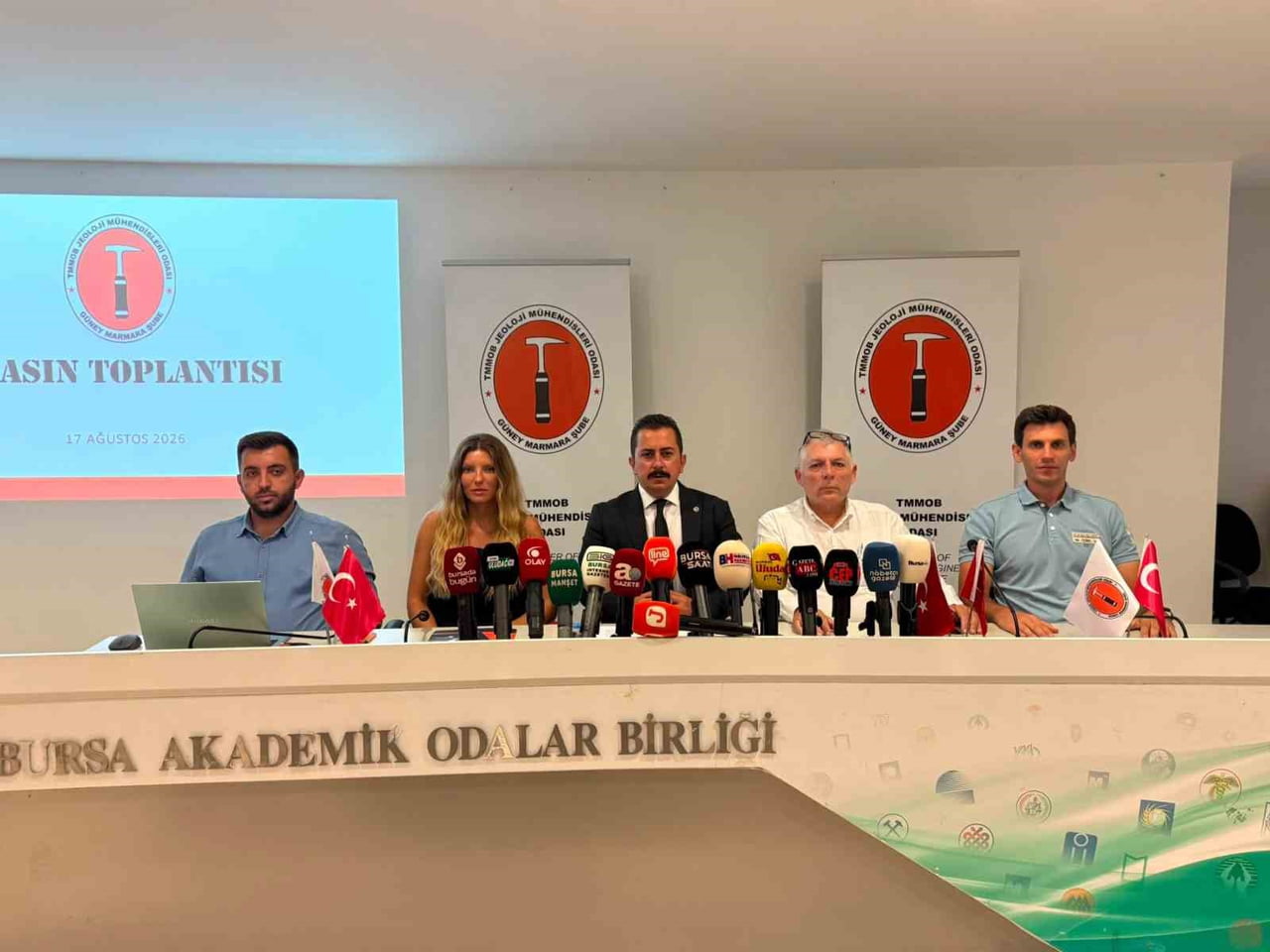 TMMOB JEOLOJİ MÜHENDİSLERİ ODASI, 17 AĞUSTOS 1999 MARMARA DEPREMİ’NİN 27’NCİ YIL DÖNÜMÜNDE YAPTIĞI...