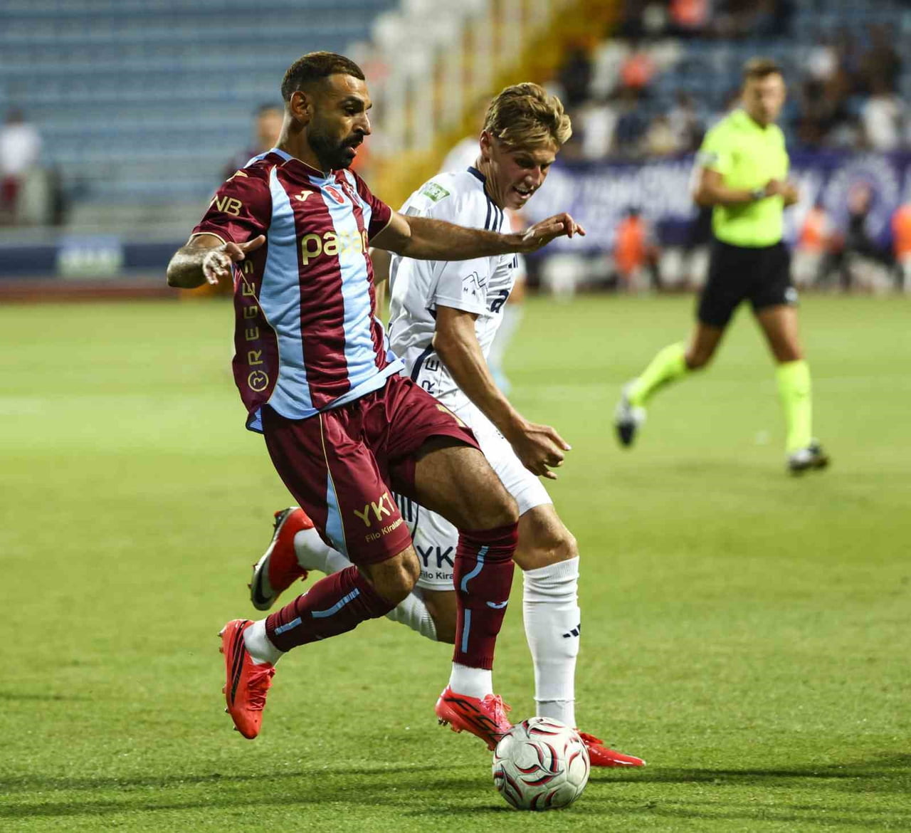 TRABZONSPOR'UN YENİ TRANSFERİ MISIRLI FUTBOLCU MUHAMMED SALAH, BORDO-MAVİLİ FORMAYLA İLK SÜPER LİG...