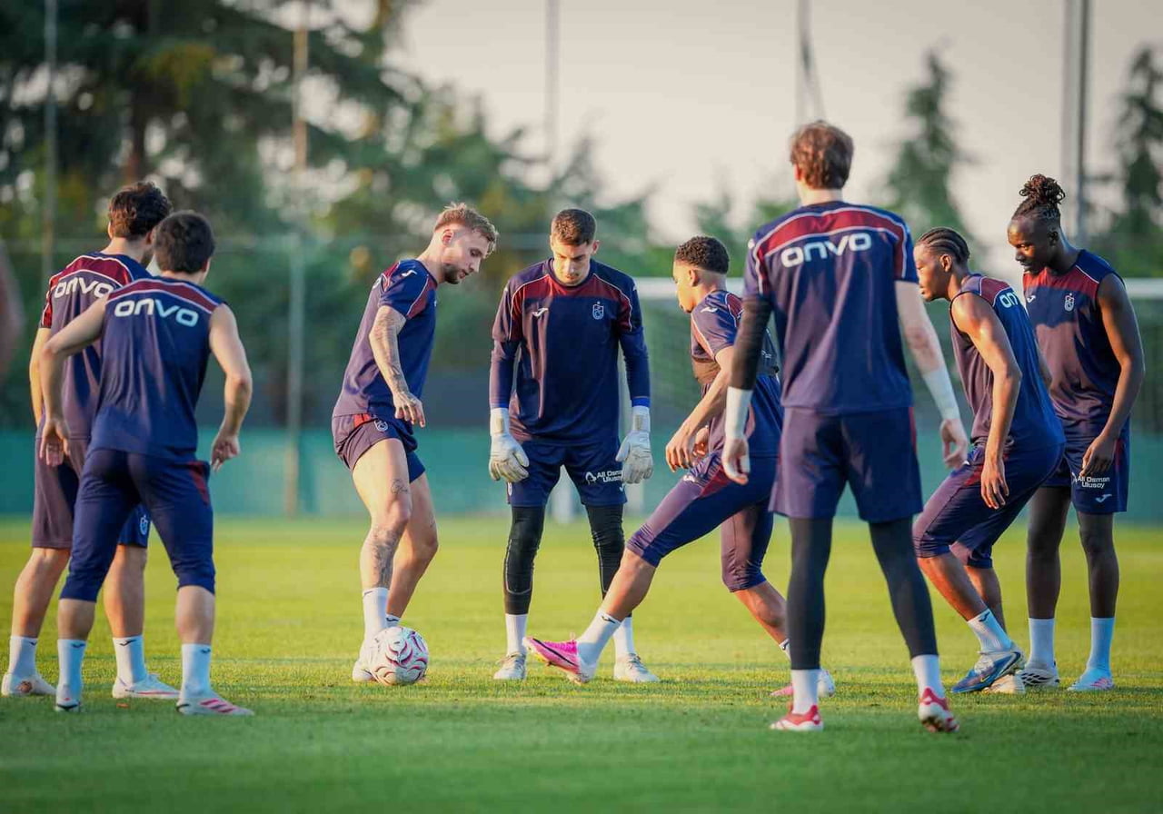 TRABZONSPOR, UEFA AVRUPA LİGİ PLAY-OFF TURU’NDA YARIN KARŞILAŞACAĞI FERENCVAROS MAÇININ...