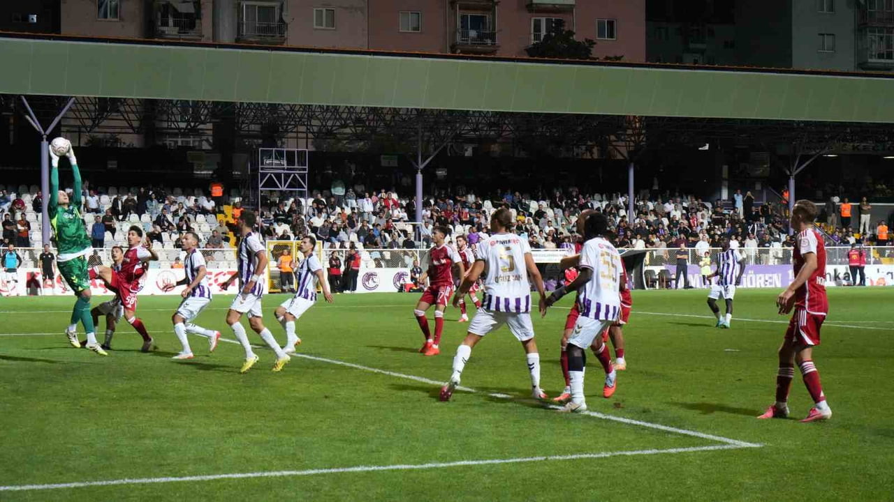 TRENDYOL 1. LİG’İN 4. HAFTASINDA ANKARA KEÇİÖRENGÜCÜ, SAHASINDA AĞIRLADIĞI ÜMRANİYESPOR İLE 2-2...