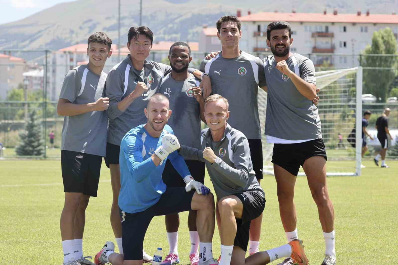 TRENDYOL SÜPER LİG EKİPLERİNDEN CORENDON ALANYASPOR, YENİ SEZON HAZIRLIKLARI KAPSAMINDA...