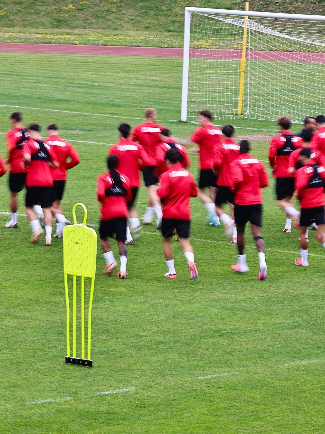 TRENDYOL SÜPER LİG EKİPLERİNDEN ÇORUM FK, İKİNCİ ETAP KAMP ÇALIŞMALARINA DÜZCE'DEKİ TOPUK...
