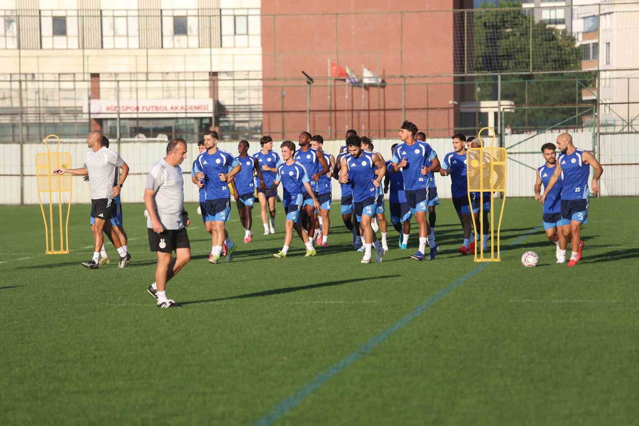 TRENDYOL SÜPER LİG’İN 2. HAFTASINDA SAHASINDA SAMSUNSPOR’U KONUK EDECEK OLAN ÇAYKUR RİZESPOR...