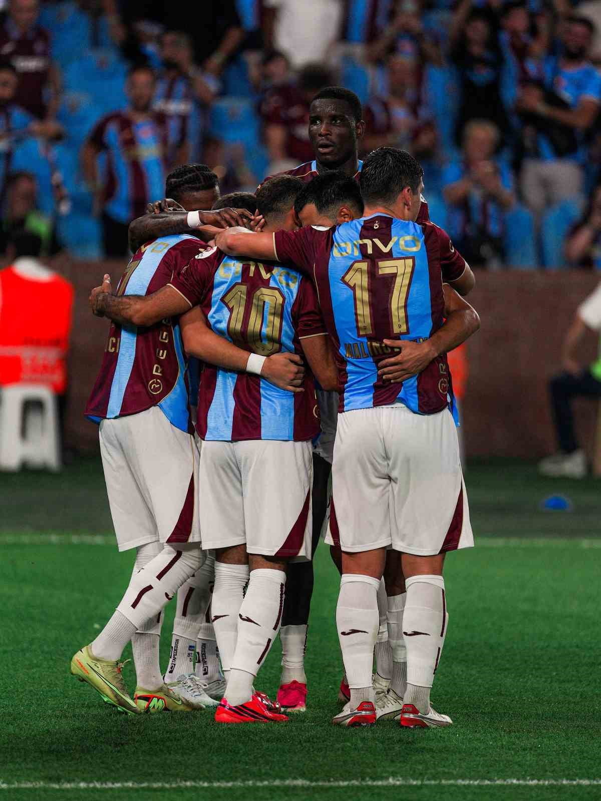 TRENDYOL SÜPER LİG’İN 2. HAFTASINDA TRABZONSPOR, SAHASINDA RAMS BAŞAKŞEHİR'İ 2-1 MAĞLUP...