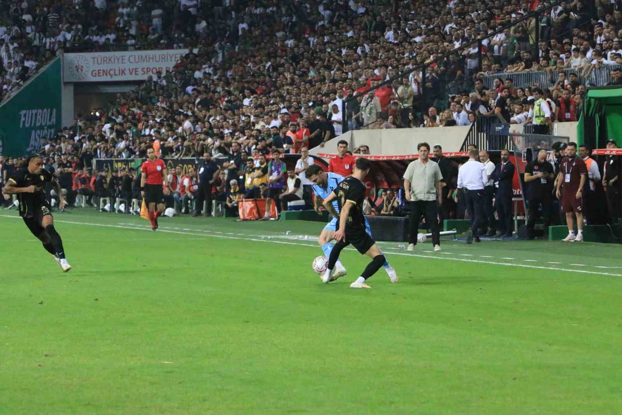 TRENDYOL SÜPER LİG’İN 3. HAFTASINDA AMED SPORTİF FAALİYETLER, EVİNDE TRABZONSPOR İLE KARŞILAŞIYOR....