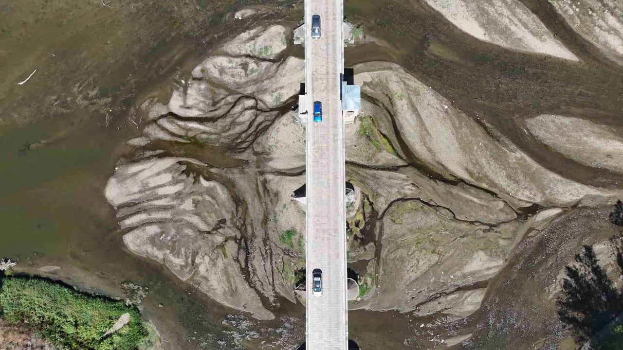 TUNCA NEHRİ'NİN DEBİSİ 20 METREKÜPTEN 4 METREKÜPE DÜŞTÜ