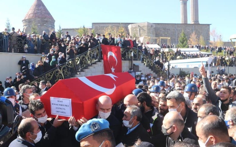 TUNCELİ’NİN OVACIK İLÇESİNDE TERÖR OPERASYONUNDA ŞEHİT DÜŞEN JANDARMA UZMAN ÇAVUŞ BURAK...
